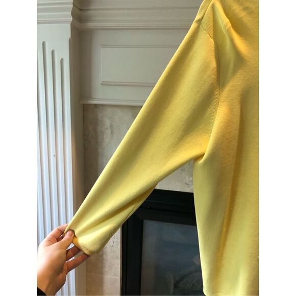 Studio 1 Women’s Yellow Button Up Cardigan Sweater with Embroidered Flower Size - Picture 3 of 8